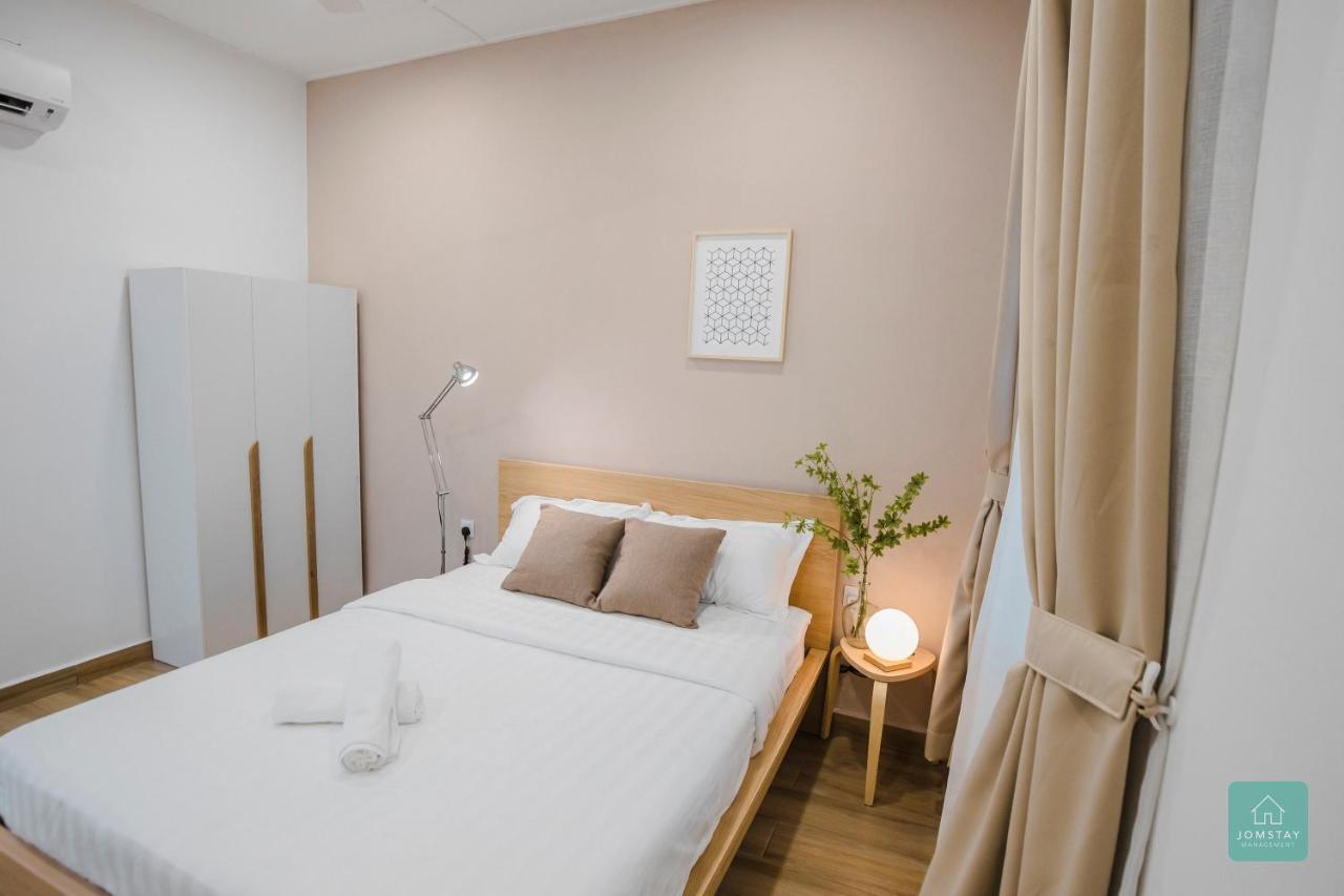 Jomstay Muji 19 & 7 Inn Ipoh Garden 8-10 Pax Екстер'єр фото