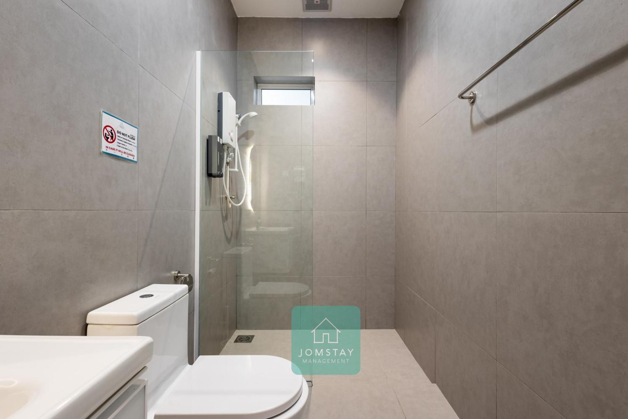 Jomstay Muji 19 & 7 Inn Ipoh Garden 8-10 Pax Екстер'єр фото