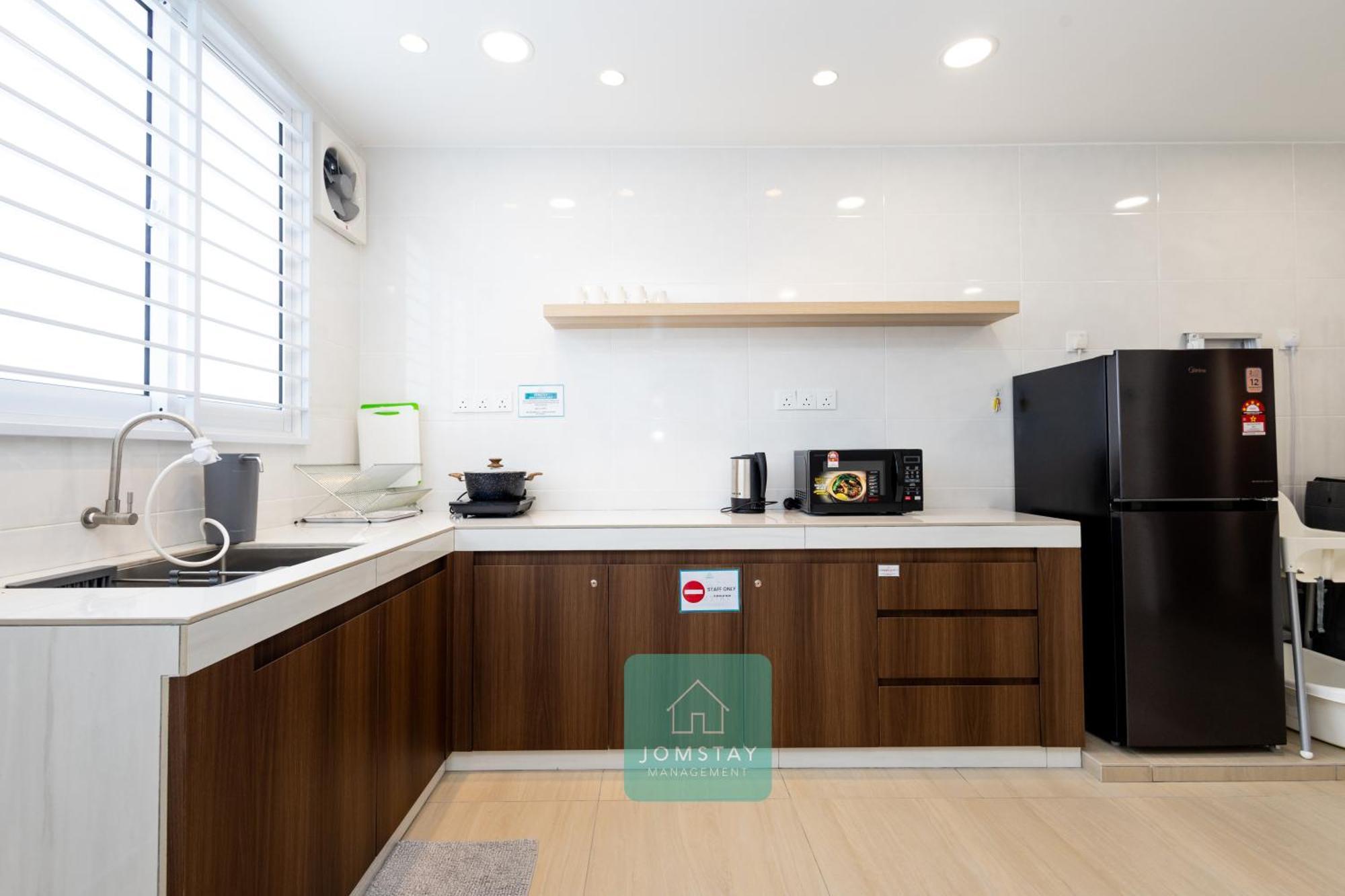 Jomstay Muji 19 & 7 Inn Ipoh Garden 8-10 Pax Екстер'єр фото