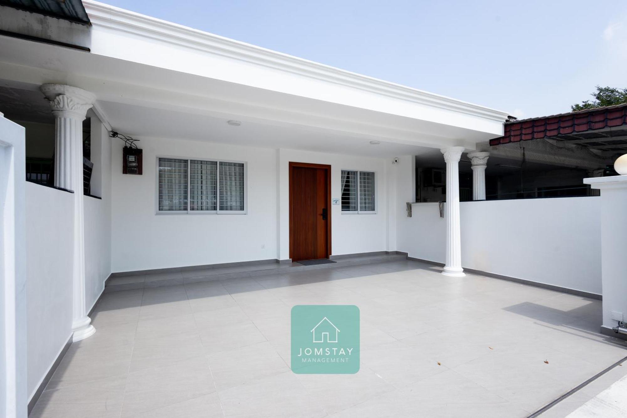 Jomstay Muji 19 & 7 Inn Ipoh Garden 8-10 Pax Екстер'єр фото
